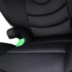 Cozy N Safe Apache I-Size 100-150cm - Onyx 21 Cozy N Safe Apache I-Size 100-150cm - Onyx -Baby Products Store SeatAreaStitchingCloseUpForWeb