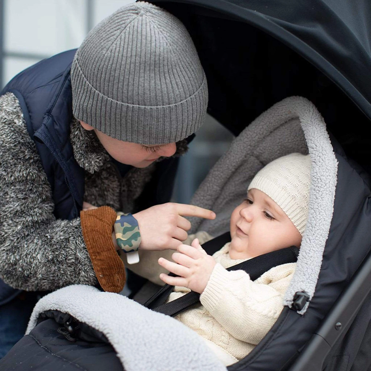 Ergobaby Metro Footmuff 6 Ergobaby Metro Footmuff - Image 4