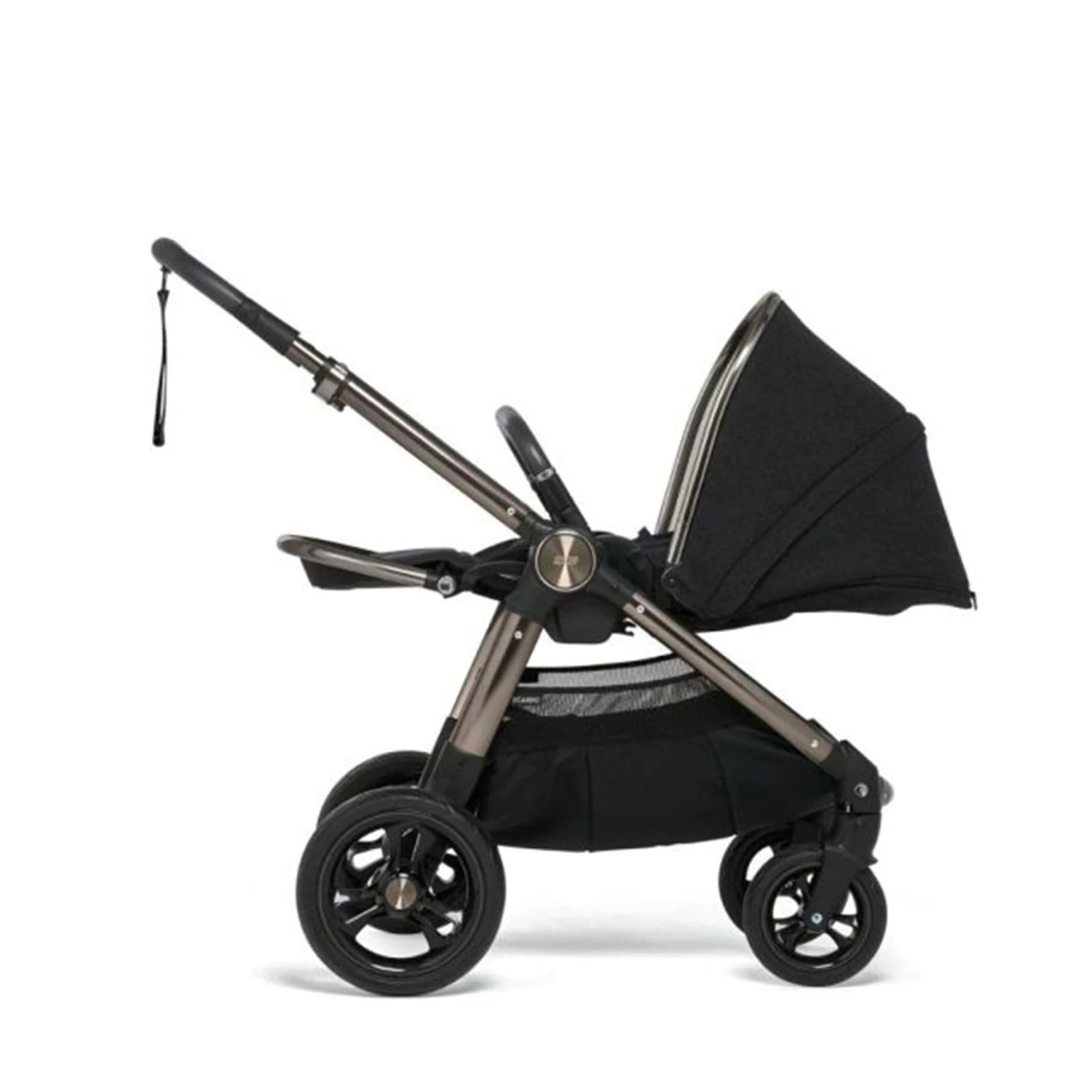 Mamas & Papas Ocarro 6-Piece Essential Kit Navy Classic 5 Mamas & Papas Ocarro 6-Piece Essential Kit Navy Classic - Image 3