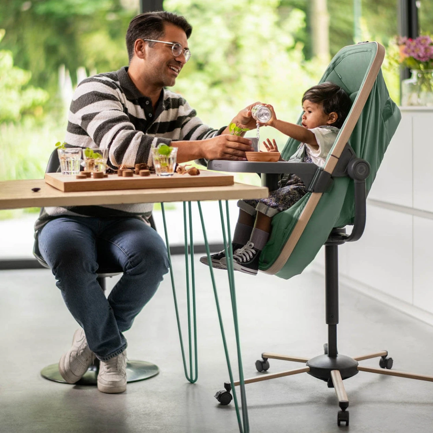 Maxi-Cosi Alba Meal Kit Beyond Graphite 8 Maxi-Cosi Alba Meal Kit Beyond Graphite - Image 6