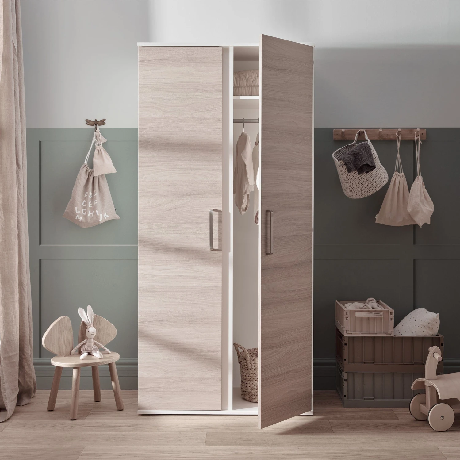 Silver Cross Finchley 3-Piece Roomset - Oak 20 Silver Cross Finchley 3-Piece Roomset - Oak - Image 18